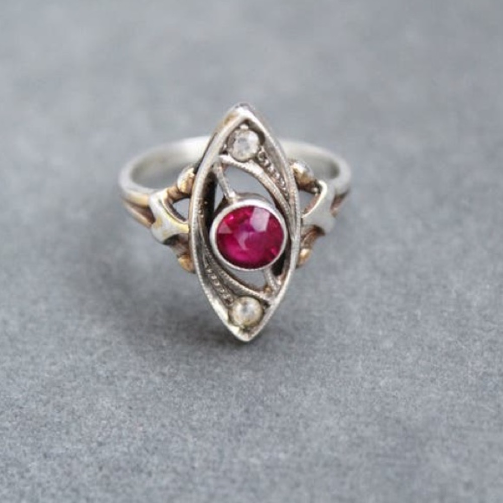 Antique Sterling Silver Ring, art deco style